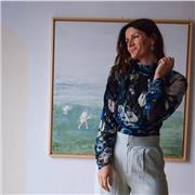 Insegno pittura di tutte le tecniche presso il mio studio fondato nel 2016, progetti con le scuole ect…